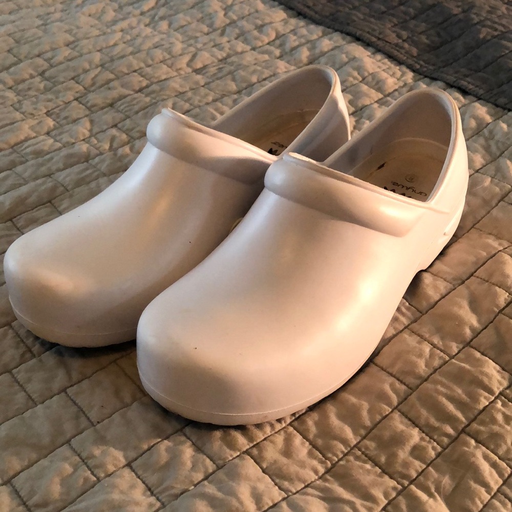 Anywear nursing clogs